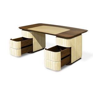 bureau sur pied 1