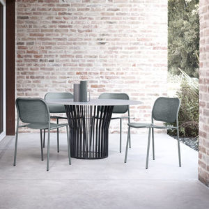 chaise de jardin contemporaine 1