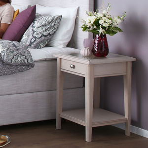 table de chevet classique