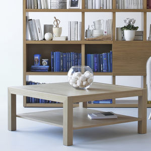 table basse contemporaine / en chêne / en noyer / en bois laqué