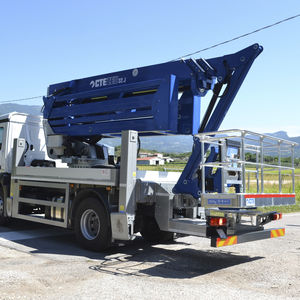plateforme aérienne pour chantier