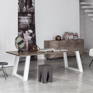 table contemporaine 1