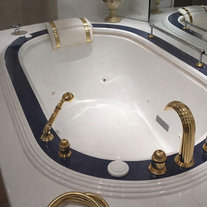 baignoire ovale