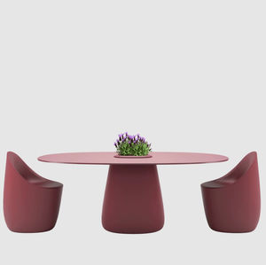 table contemporaine