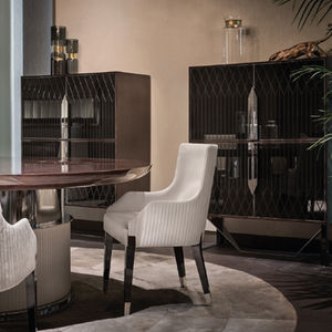 chaise contemporaine 1