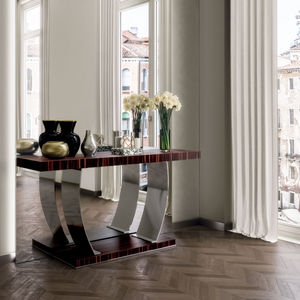 console contemporaine 1
