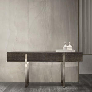 console contemporaine 1