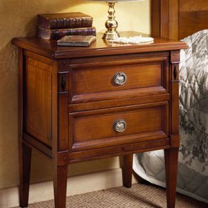 table de chevet classique