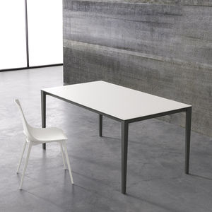 table contemporaine 1