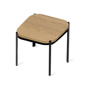table d'appoint traditionnelle