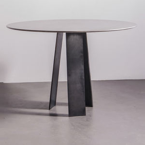 table contemporaine