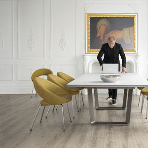 chaise contemporaine 1