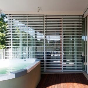 brise-soleil en aluminium extrudé