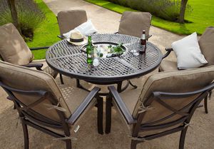 ensemble table et chaises contemporain