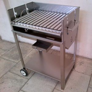 barbecue à charbon