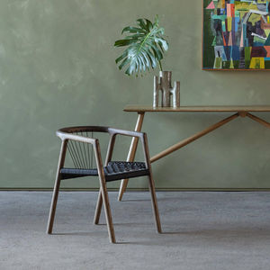 chaise contemporaine