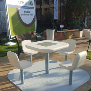 table de pique-nique contemporaine / en acier galvanisé / en béton / carrée