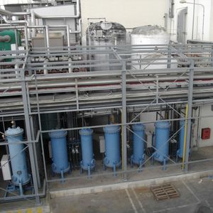 structure métallique pour applications industrielles / en acier galvanisé