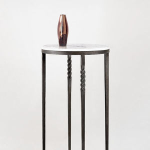 table d'appoint contemporaine