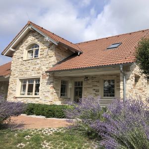 parement en pierre reconstituée 1