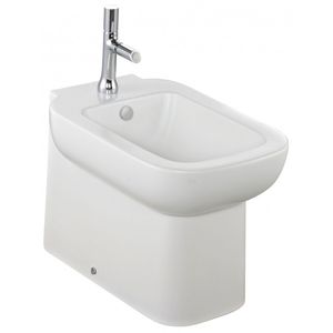 bidet en céramique 1