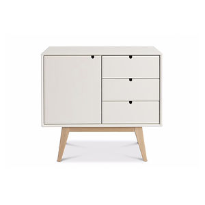 commode sur pieds hauts 1
