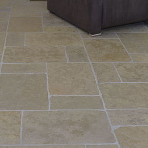 carrelage en pierre naturelle