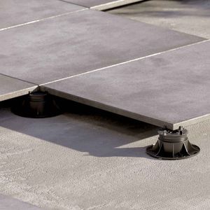 support pour plancher technique en PP 1