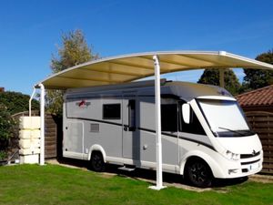 abri camping car en fibre de verre