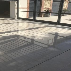 fond mobile pour piscine