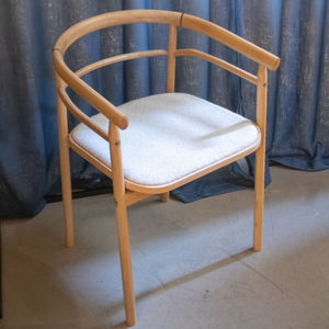 chaise contemporaine