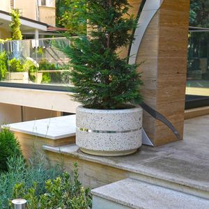 jardinière en béton fibré