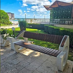 banc public contemporain