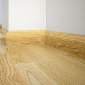 plinthe en bois