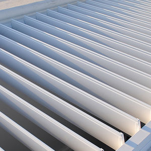 brise-soleil en aluminium