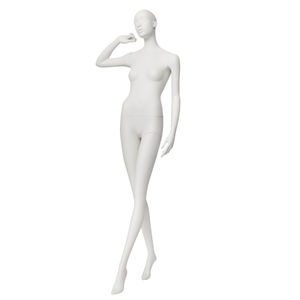 mannequin de vitrine femme