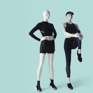 mannequin de vitrine femme