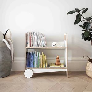 bibliothèque à roulettes
