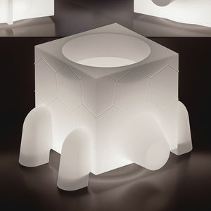 vase contemporain