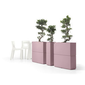 bac à fleurs en polyéthylène