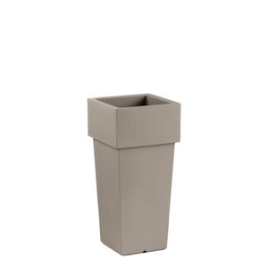 cache-pot en polyéthylène 1