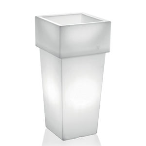 cache-pot en polyéthylène 1