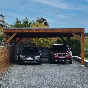 abri de voiture en bois