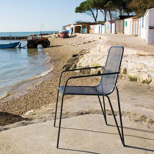 chaise de jardin contemporaine