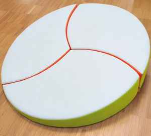 module en mousse pour parcours de jeux