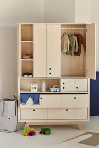 armoire contemporaine