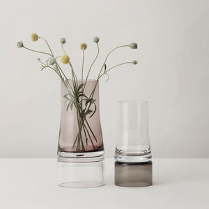 vase contemporain