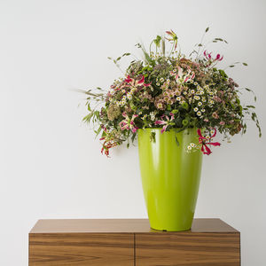 pot de jardin en polyéthylène rotomoulé
