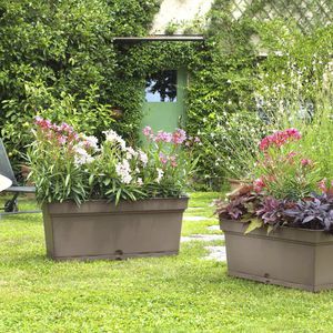jardinière en plastique