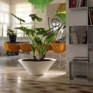 jardinière en plastique